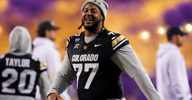 LSU signed the No. 1 Transfer Portal OL prospect in Colorado's Jordan Seaton (Photo: © Ron Chenoy-Imagn Images)